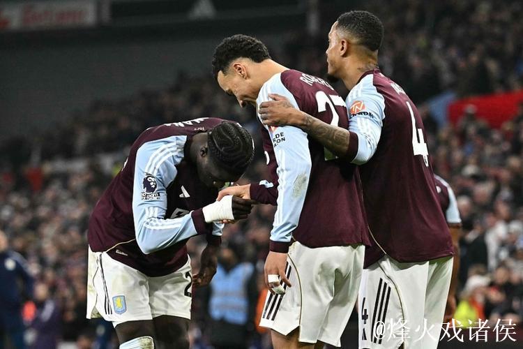 英超-库尼亚建功罗杰斯双响 曼联1-2惜败维拉